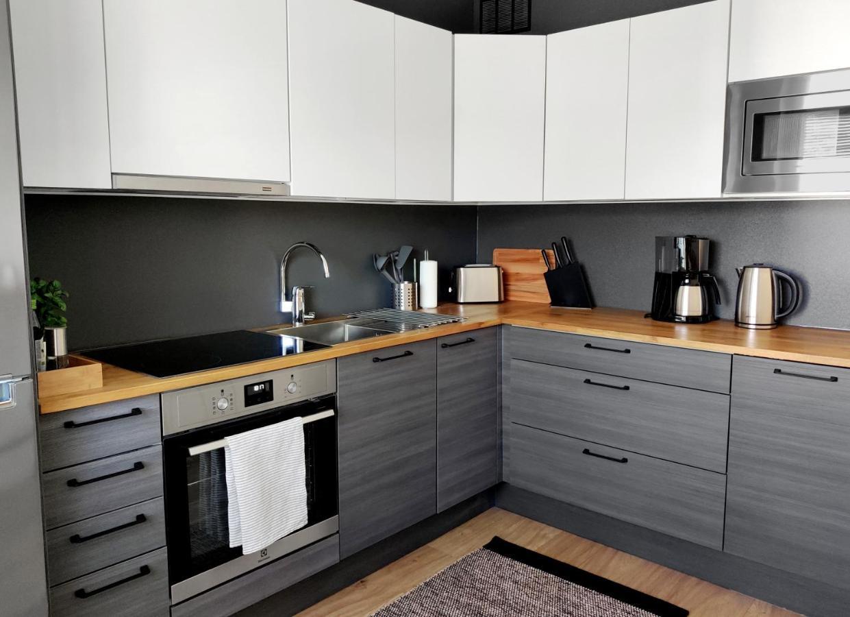 Trendy Apartment In The Heart Of Green Lahti, Free Parking ภายนอก รูปภาพ