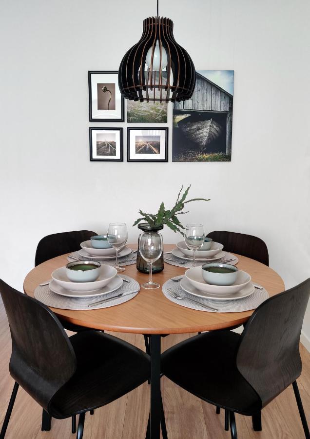 Trendy Apartment In The Heart Of Green Lahti, Free Parking ภายนอก รูปภาพ