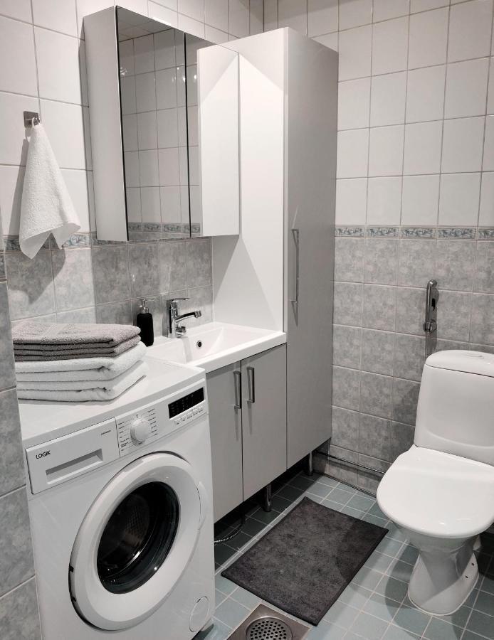 Trendy Apartment In The Heart Of Green Lahti, Free Parking ภายนอก รูปภาพ